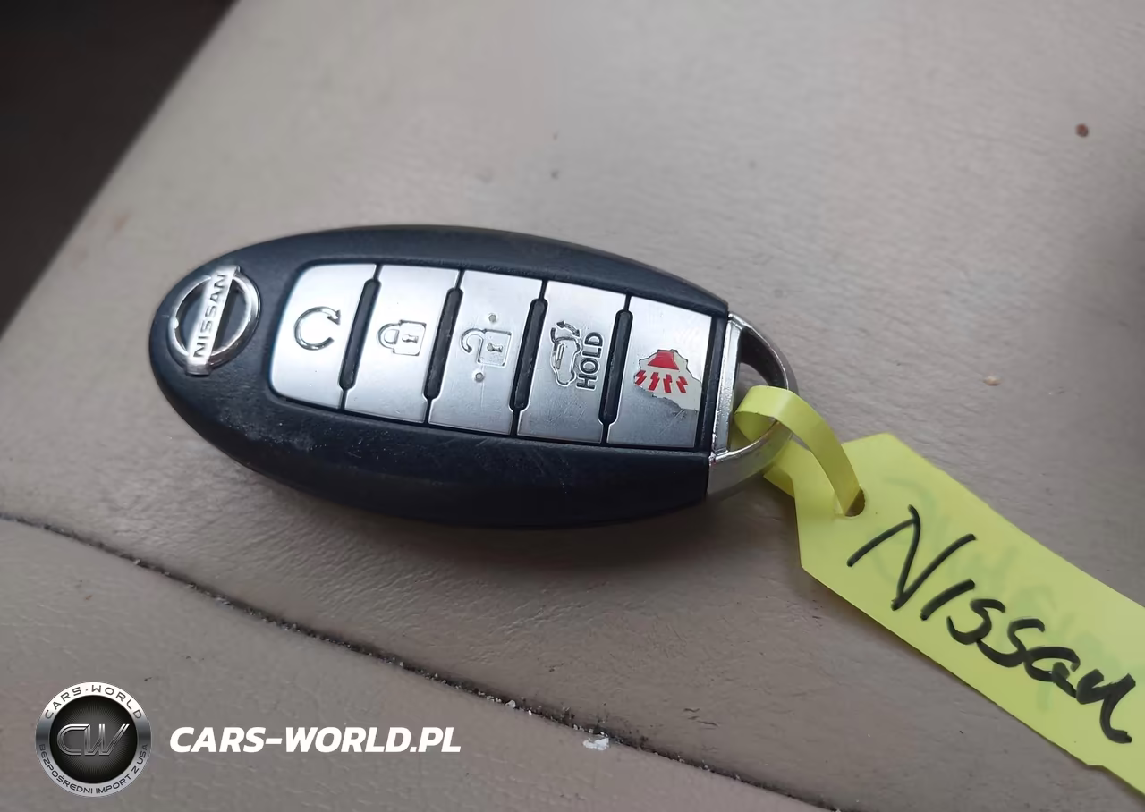 2015 Nissan Pathfinder Platinum VIN:5N1AR2MMXFC693648 - 11