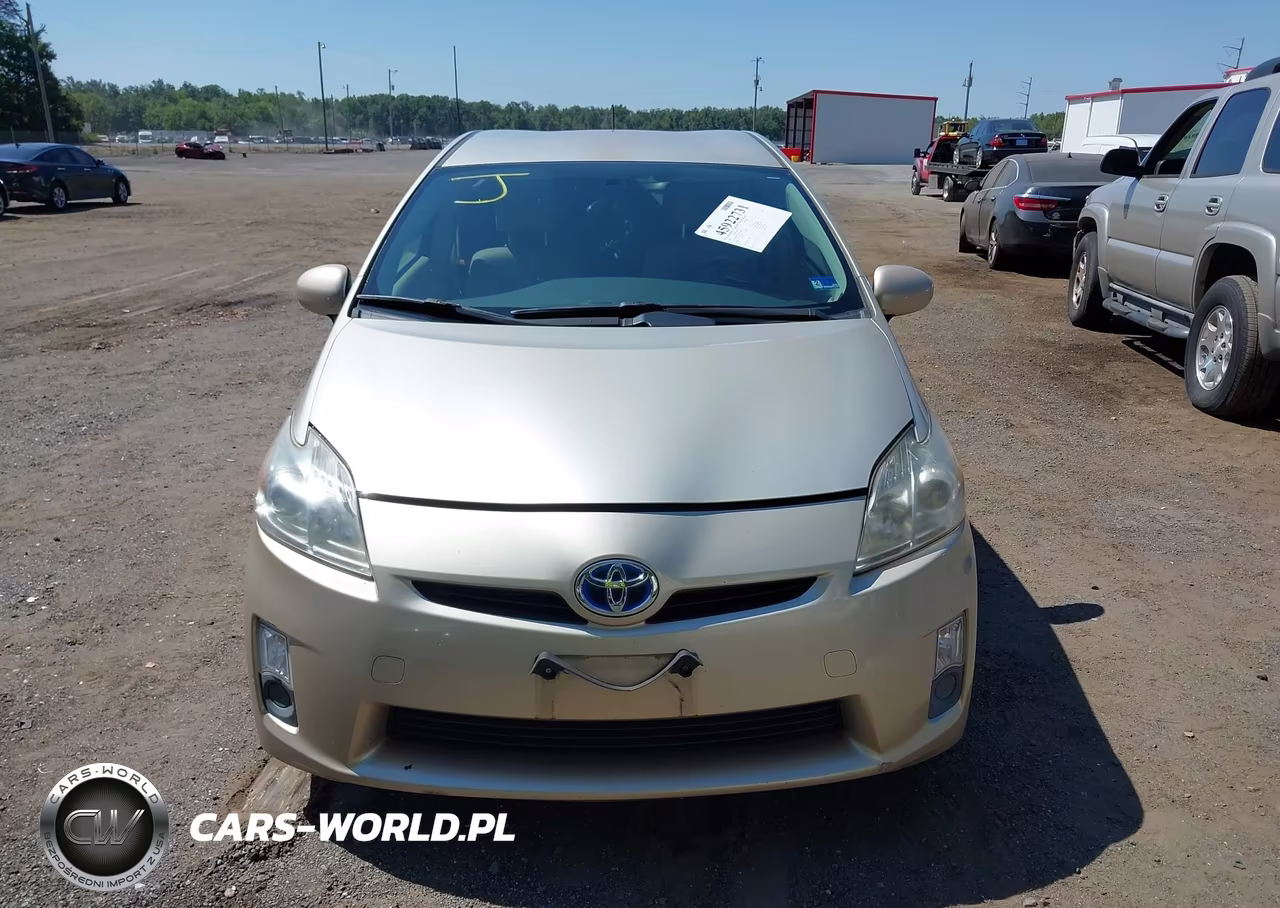 2011 Toyota Prius Three VIN:JTDKN3DU6B0250242 - 12
