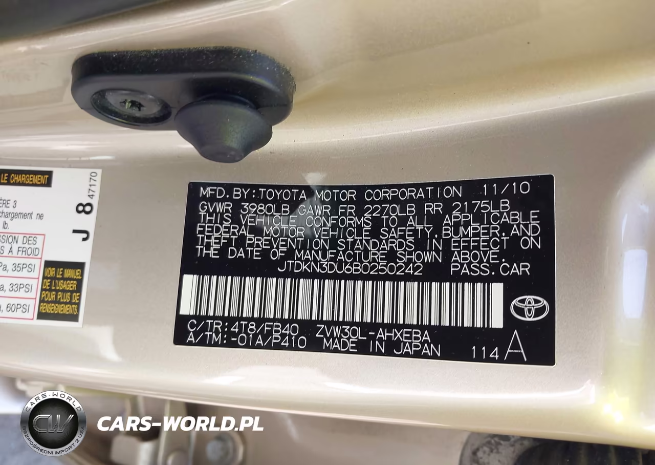 2011 Toyota Prius Three VIN:JTDKN3DU6B0250242 - 9