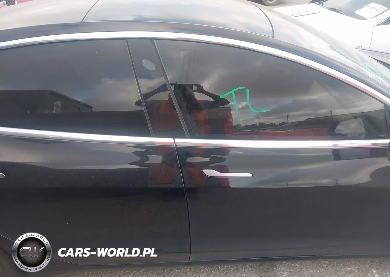 2020 Tesla Model 3 VIN:5YJ3E1EAXLF660820 - 13