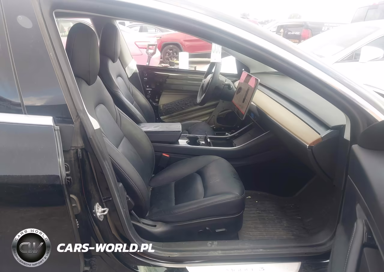 2020 Tesla Model 3 VIN:5YJ3E1EAXLF660820 - 5