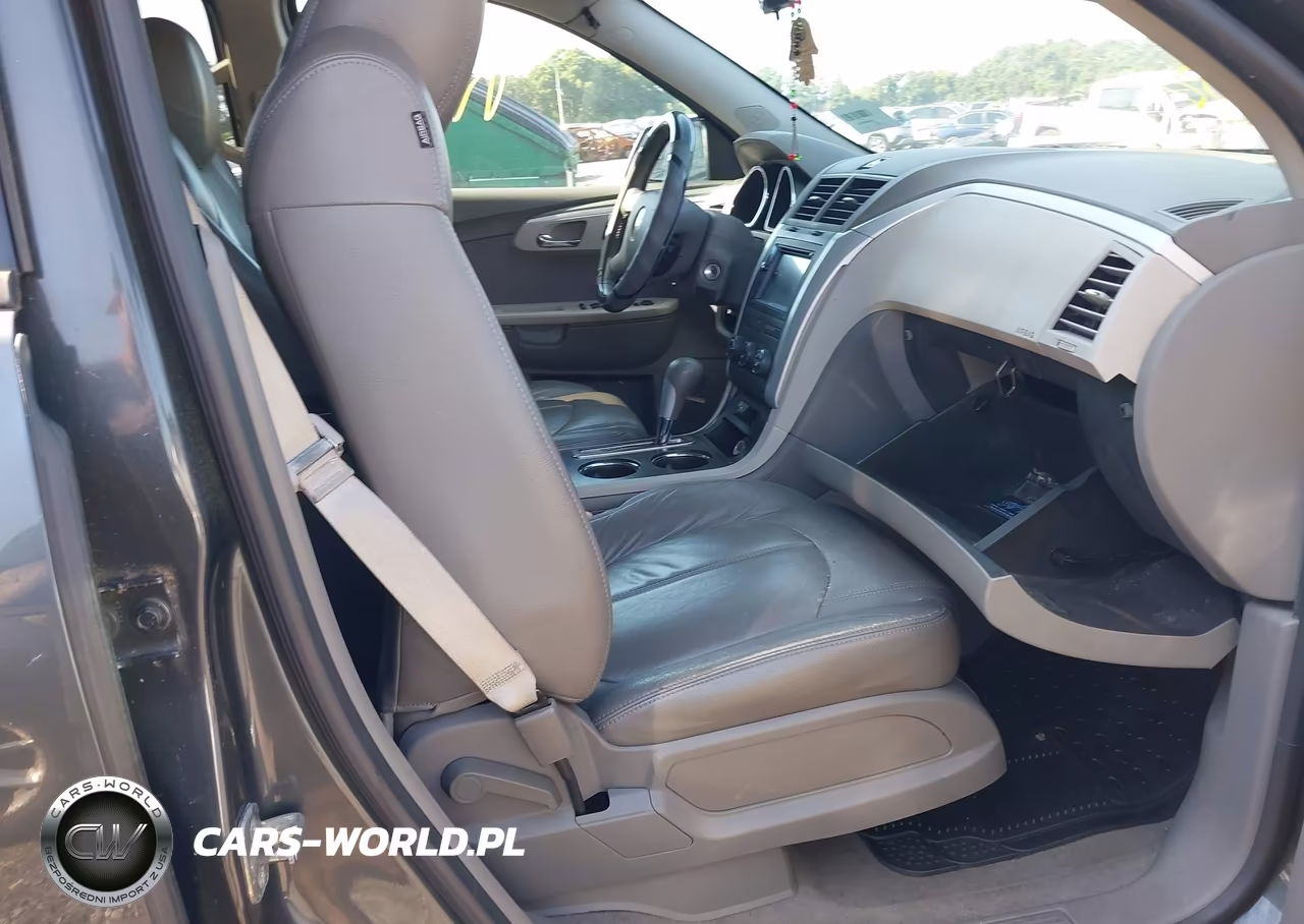 2011 Chevrolet Traverse Ls VIN:1GNKVFED6BJ319979 - 5