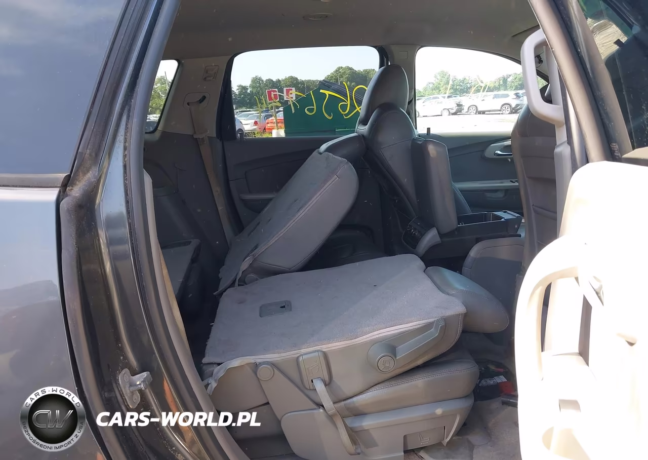 2011 Chevrolet Traverse Ls VIN:1GNKVFED6BJ319979 - 8