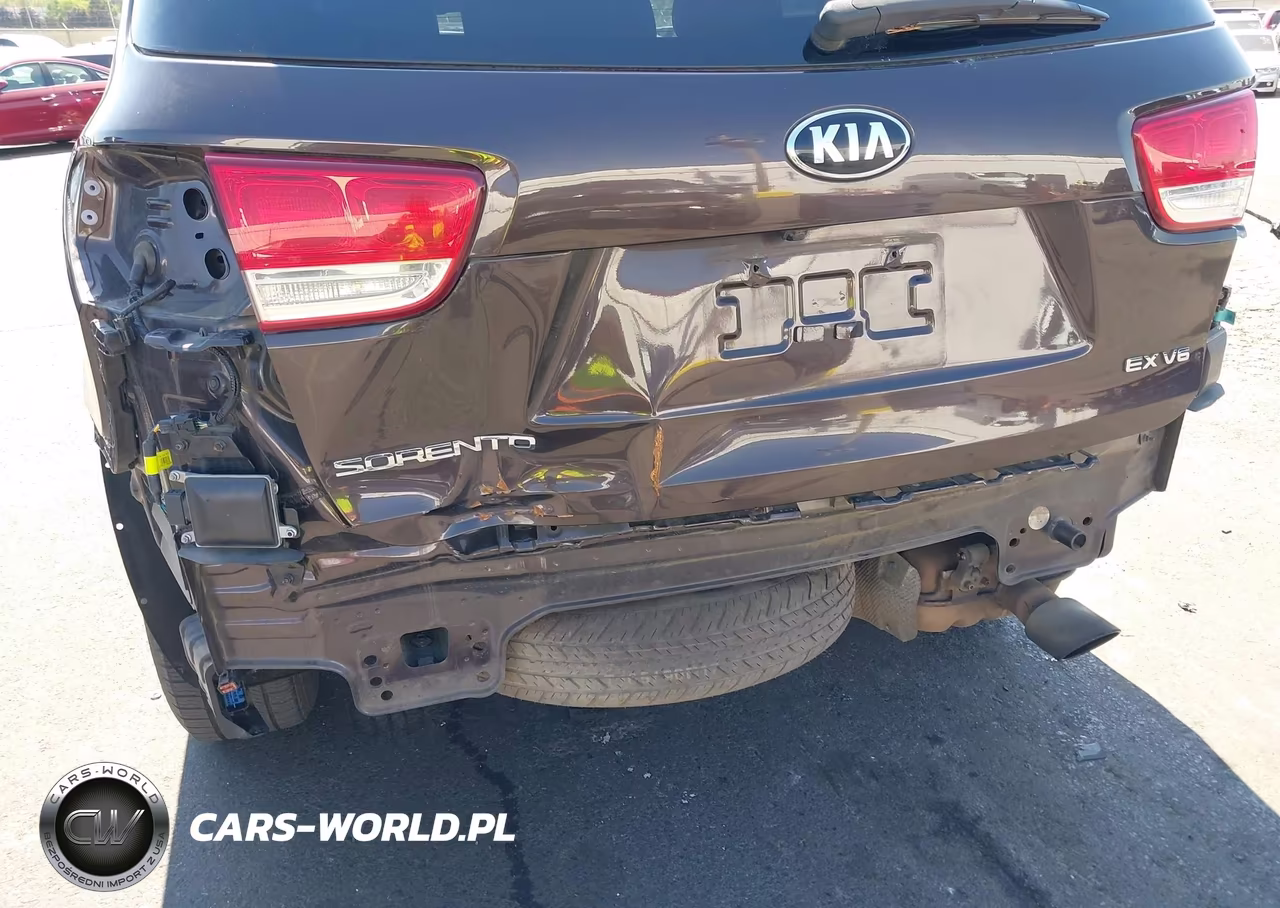 2016 Kia Sorento 3.3L Ex VIN:5XYPHDA59GG001970 - 6