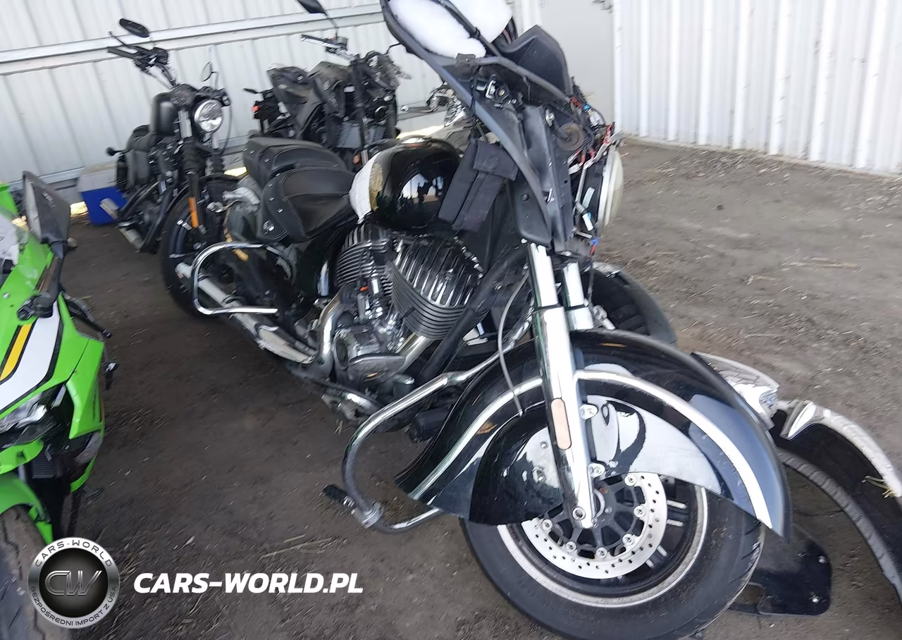 2015 Indian Motorcycle Co. Chieftain – zdjęcie 1 z 13