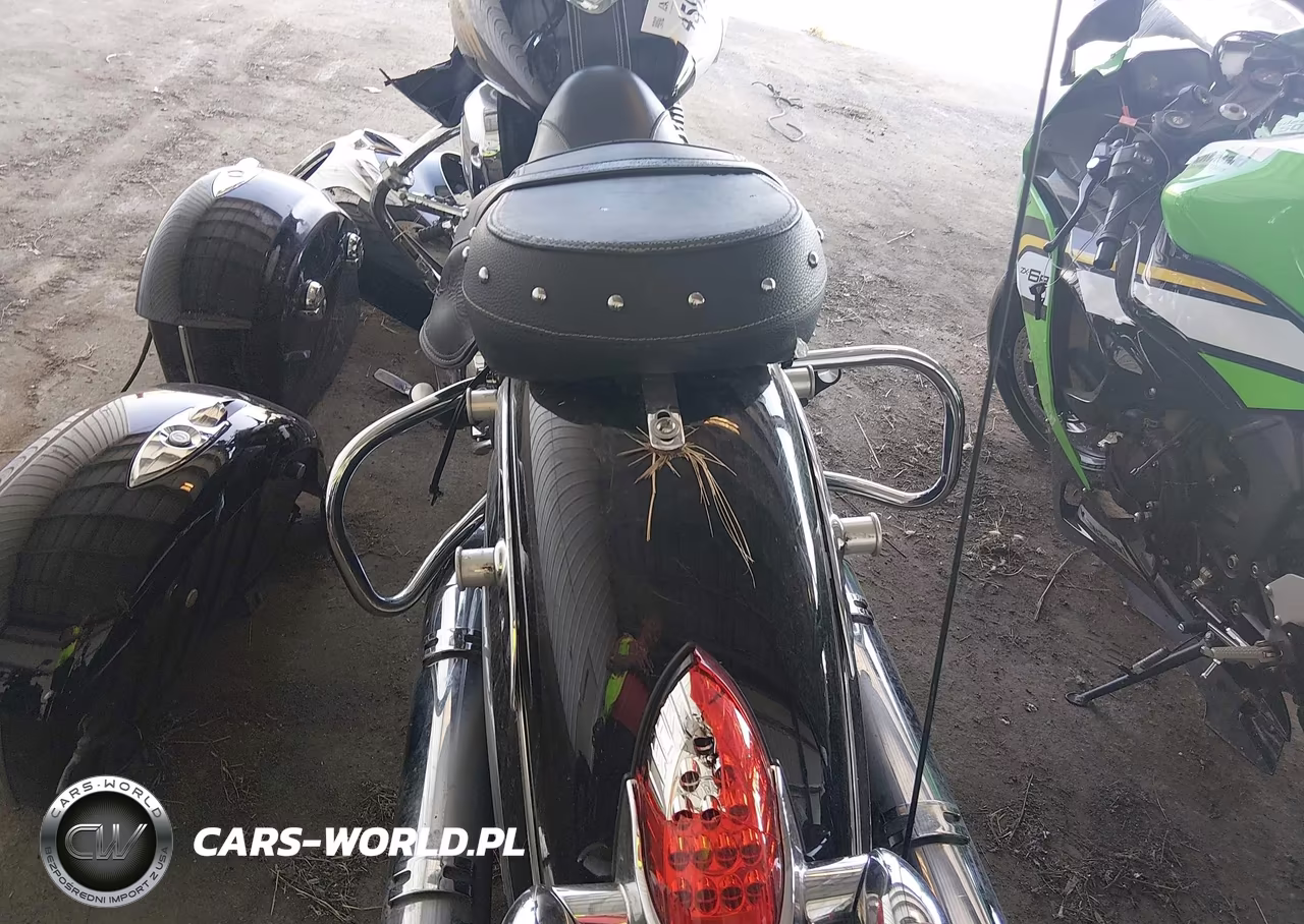 2015 Indian Motorcycle Co. Chieftain VIN:56KTCAAA7F3324517 - 6