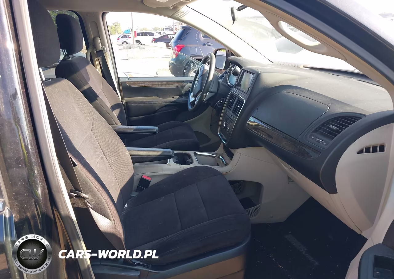 2011 Dodge Grand Caravan Crew VIN:2D4RN5DG6BR699871 - 5