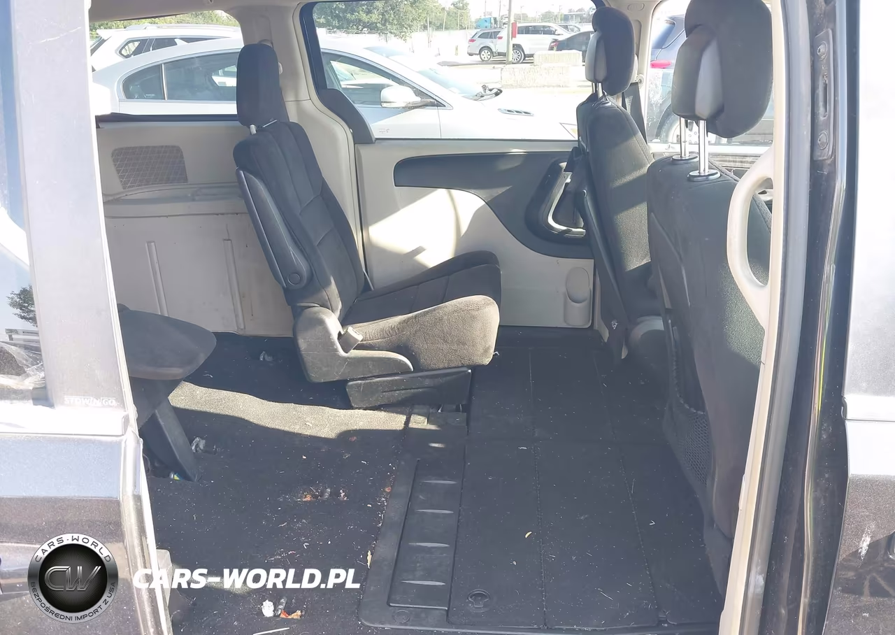 2011 Dodge Grand Caravan Crew VIN:2D4RN5DG6BR699871 - 8