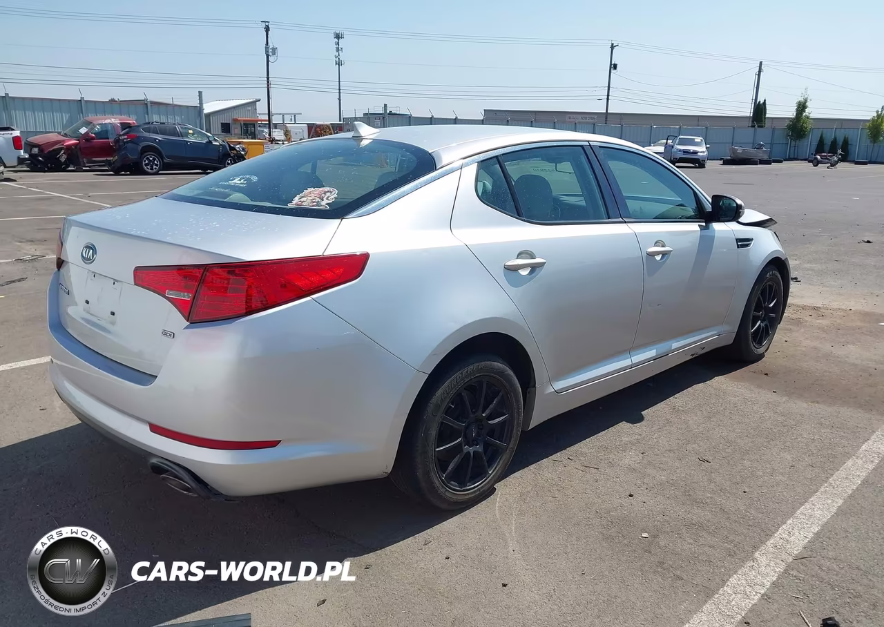 2011 Kia Optima Lx VIN:KNAGM4A7XB5169760 - 4