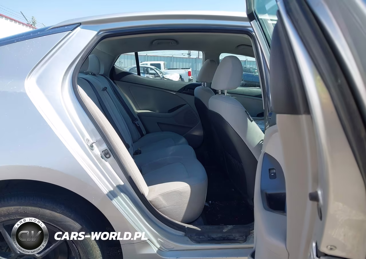 2011 Kia Optima Lx VIN:KNAGM4A7XB5169760 - 8