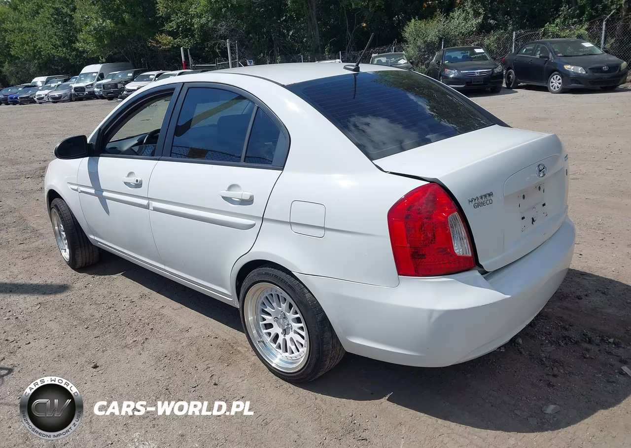 2009 Hyundai Accent Gls VIN:KMHCN46C59U331875 - 3