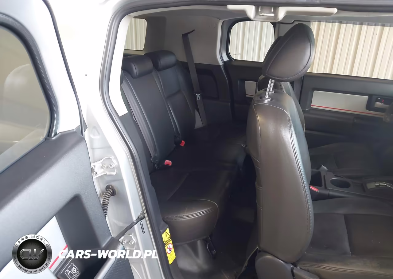 2007 Toyota Fj Cruiser VIN:JTEBU11FX70086414 - 8