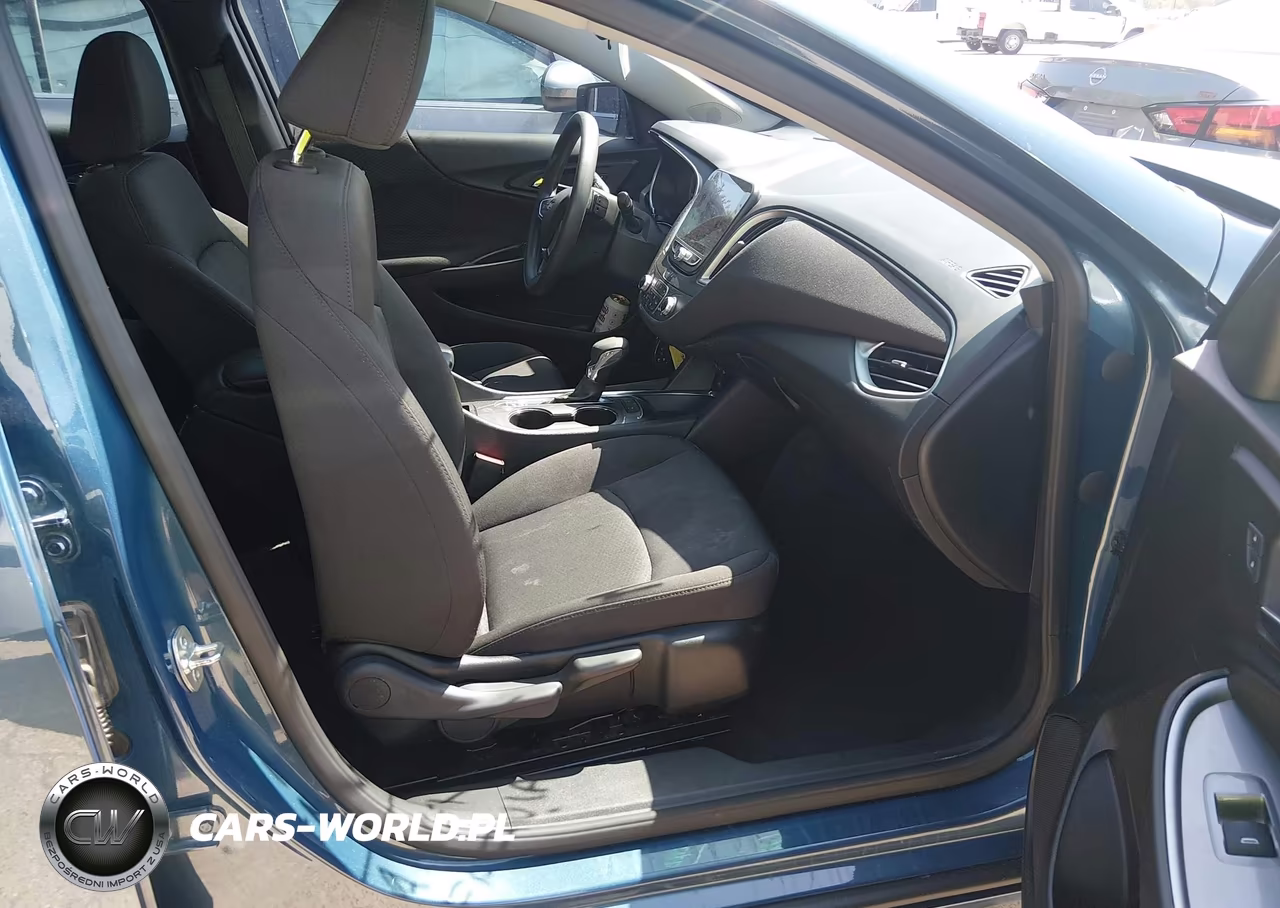 2025 Chevrolet Malibu Fwd 1Lt VIN:1G1ZD5ST8SF127278 - 5