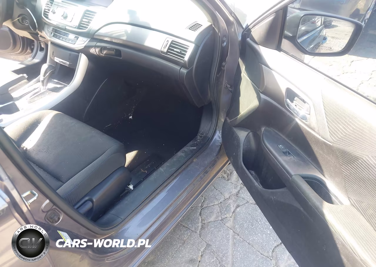2015 Honda Accord Lx VIN:1HGCR2F34FA106715 - 5