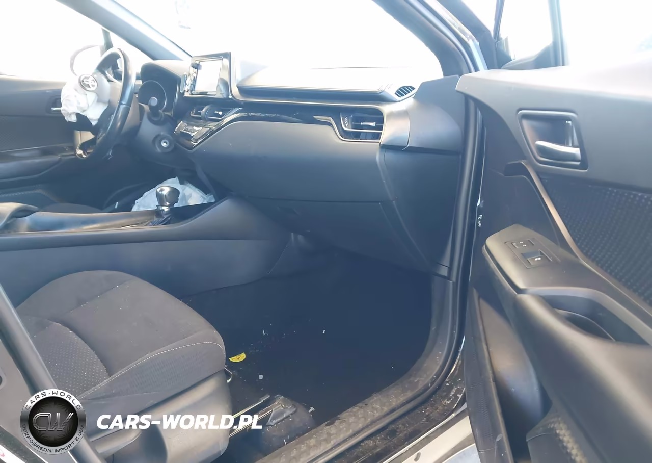 2018 Toyota C-Hr Xle VIN:NMTKHMBX2JR037003 - 5
