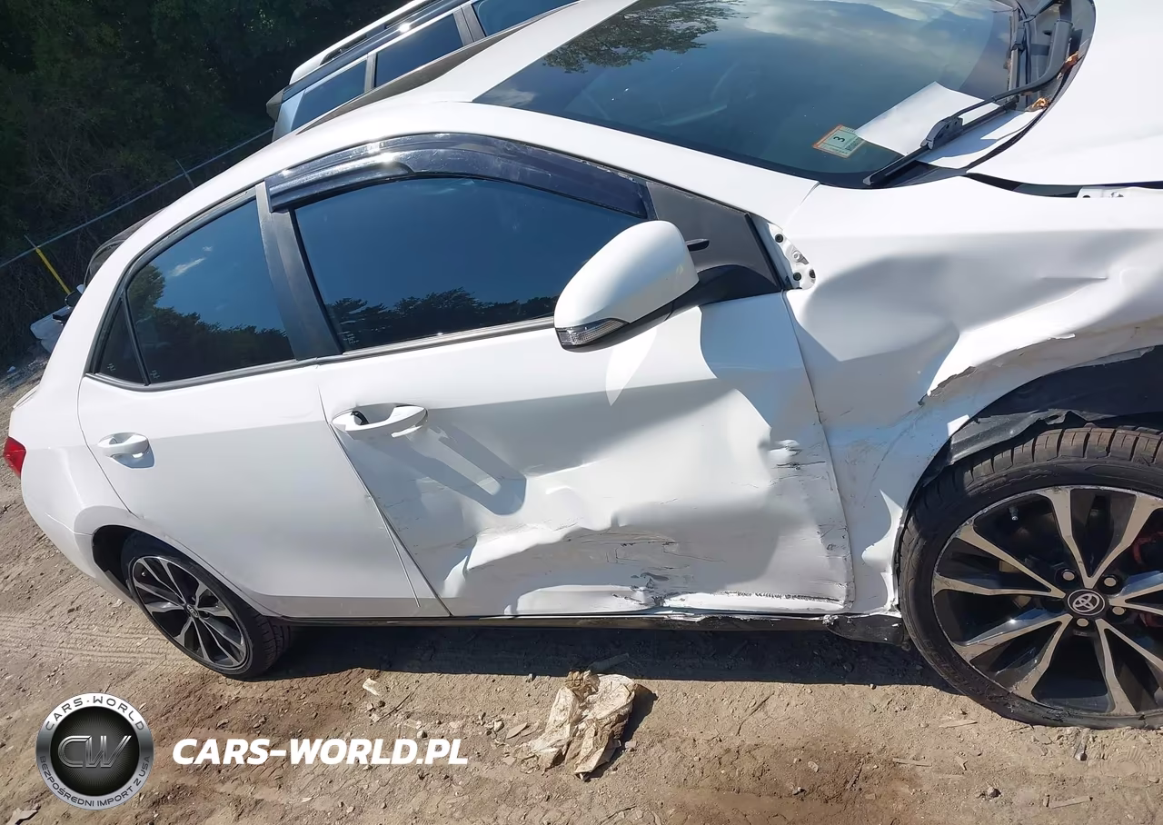 2018 Toyota Corolla Se VIN:2T1BURHE8JC009229 - 13