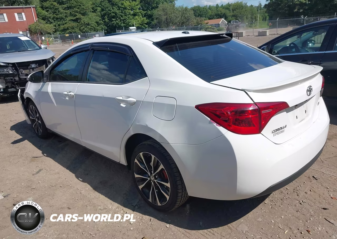 2018 Toyota Corolla Se VIN:2T1BURHE8JC009229 - 3