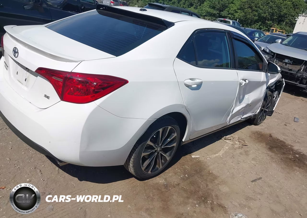 2018 Toyota Corolla Se VIN:2T1BURHE8JC009229 - 4