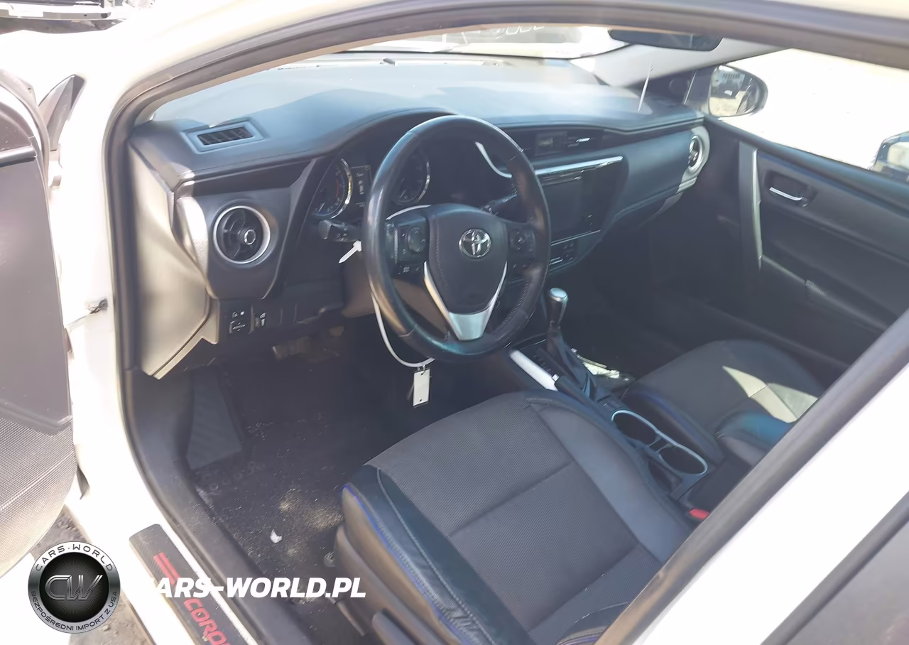 2018 Toyota Corolla Se VIN:2T1BURHE8JC009229 - 5