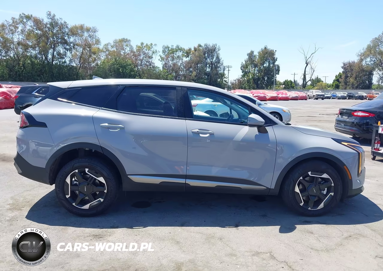 2026 Kia Sportage Hybrid S VIN:KNDPUDDG9T7370943 - 13