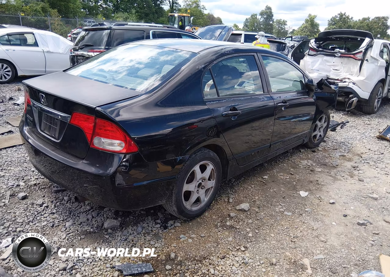 2010 Honda Civic Lx VIN:2HGFA1F57AH568406 - 4