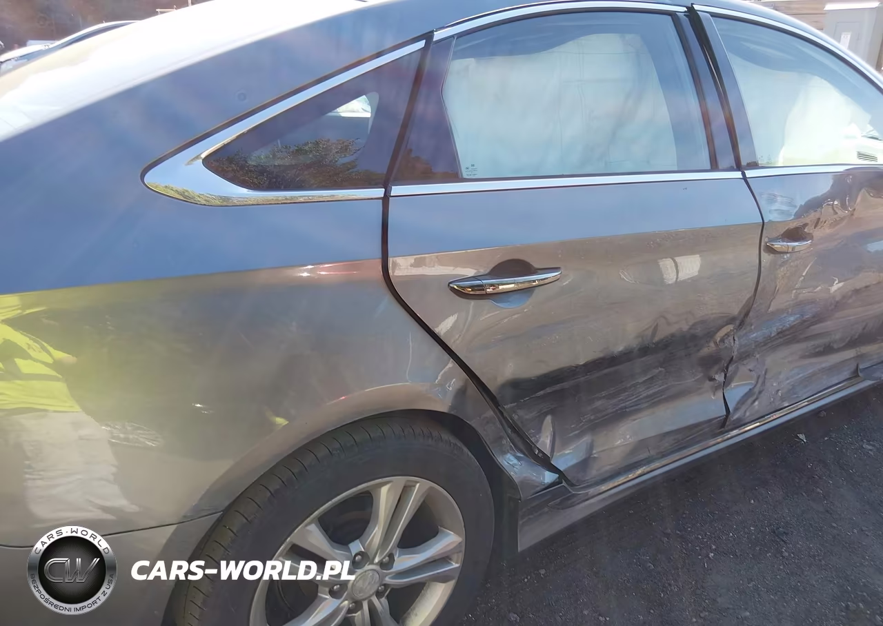 2019 Hyundai Sonata Sport VIN:5NPE34AFXKH734013 - 6