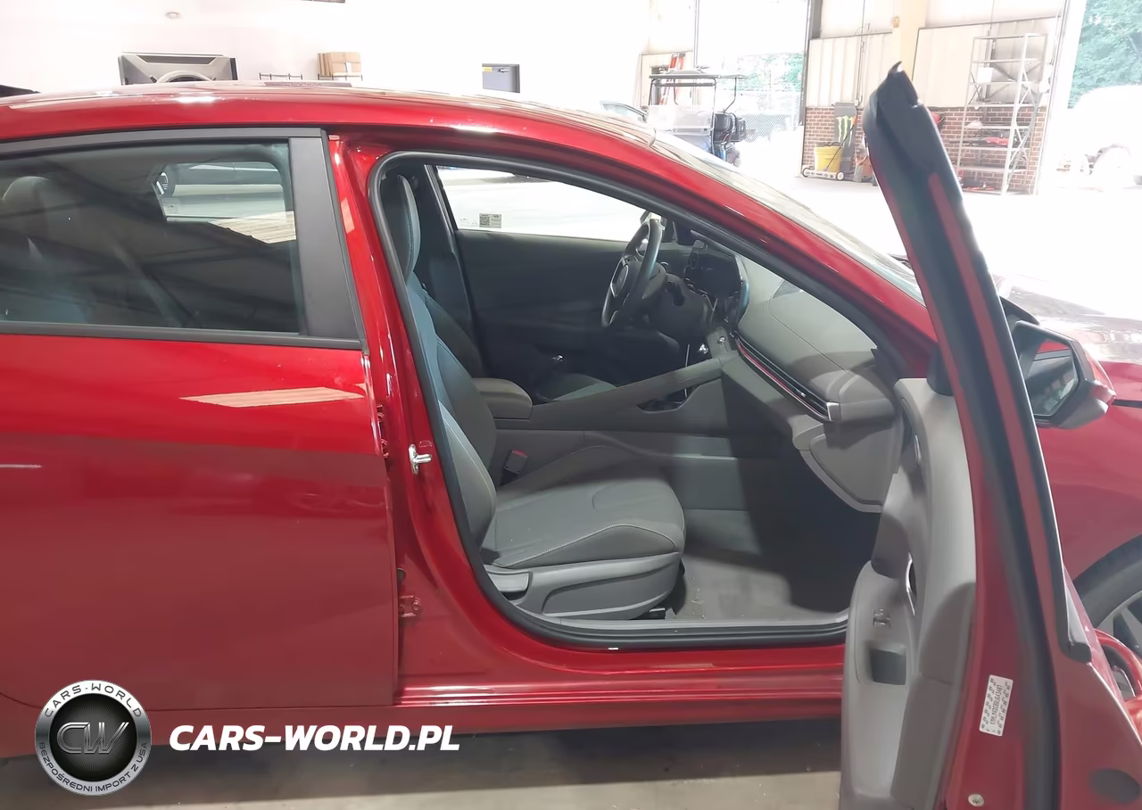 2024 Hyundai Elantra Sel VIN:KMHLM4DG8RU643407 - 5