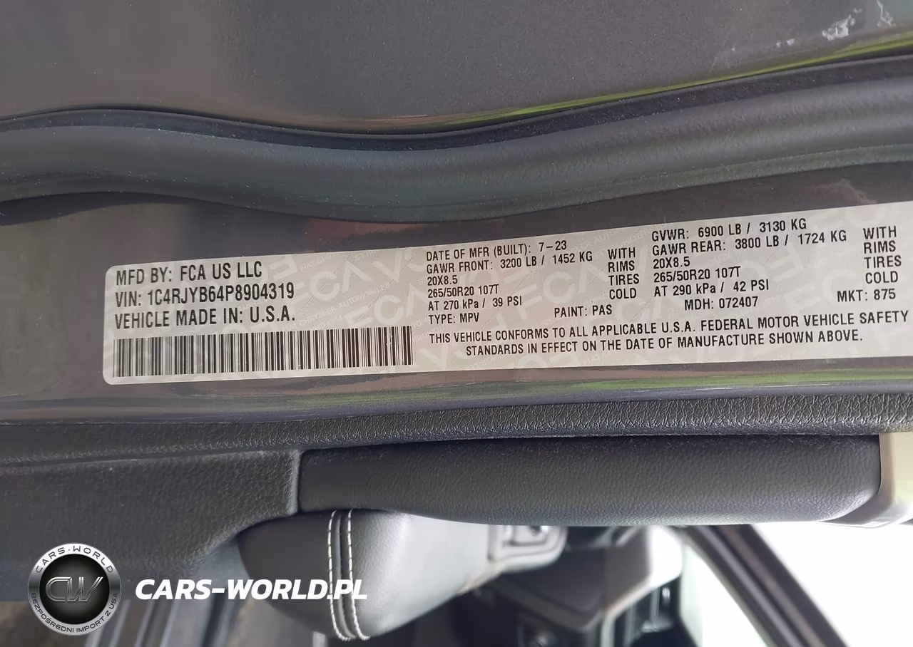 2023 Jeep Grand Cherokee 4Xe 30Th Anniversary VIN:1C4RJYB64P8904319 - 9