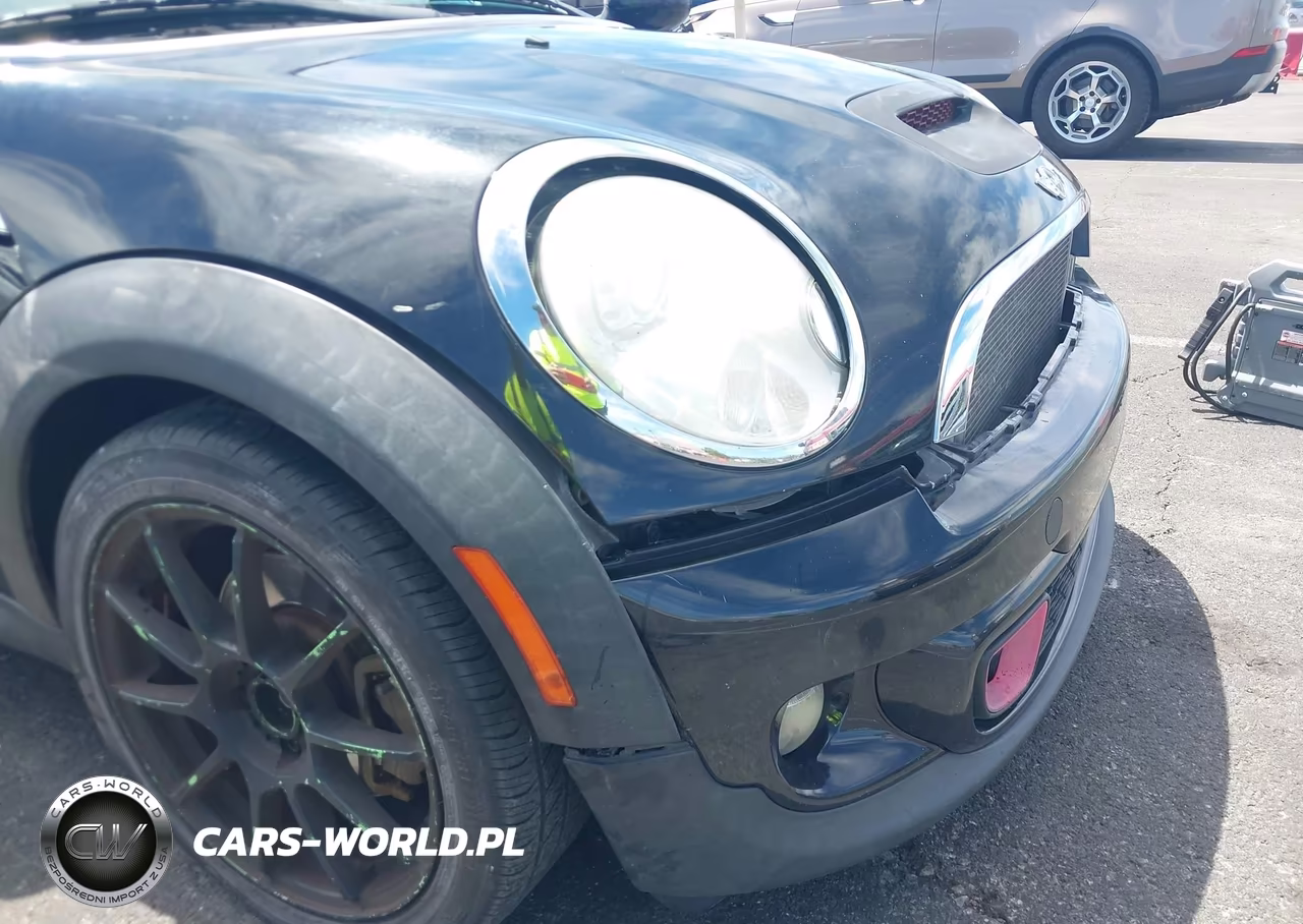 2012 Mini Cooper S Clubman VIN:WMWZG3C5XCTY31937 - 13