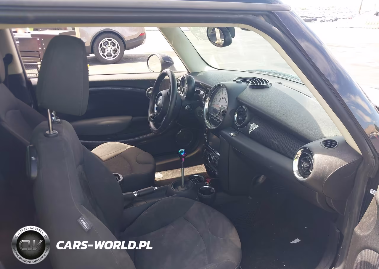2012 Mini Cooper S Clubman VIN:WMWZG3C5XCTY31937 - 5
