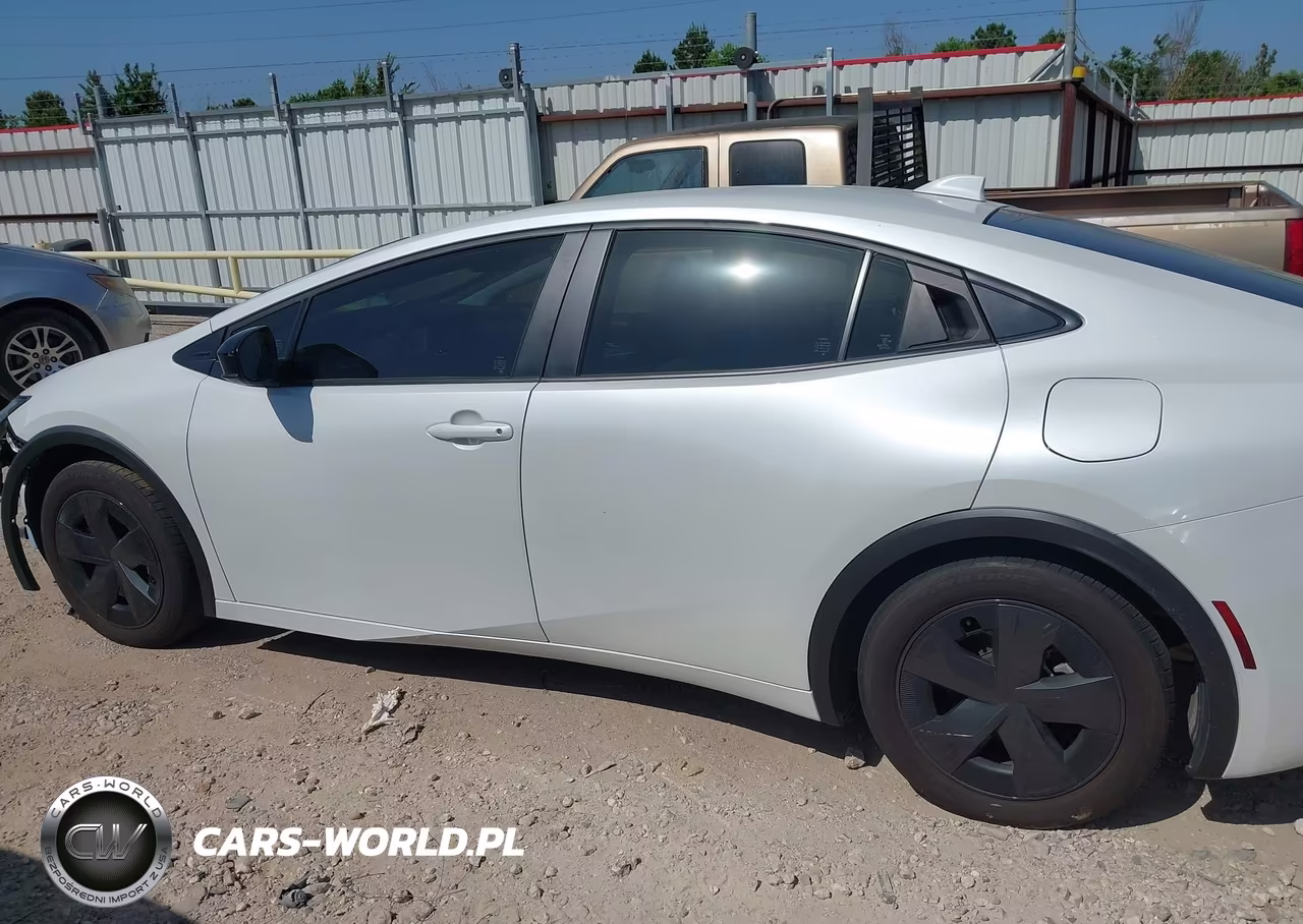 2023 Toyota Prius Prime Se VIN:JTDACACU8P3005813 - 15