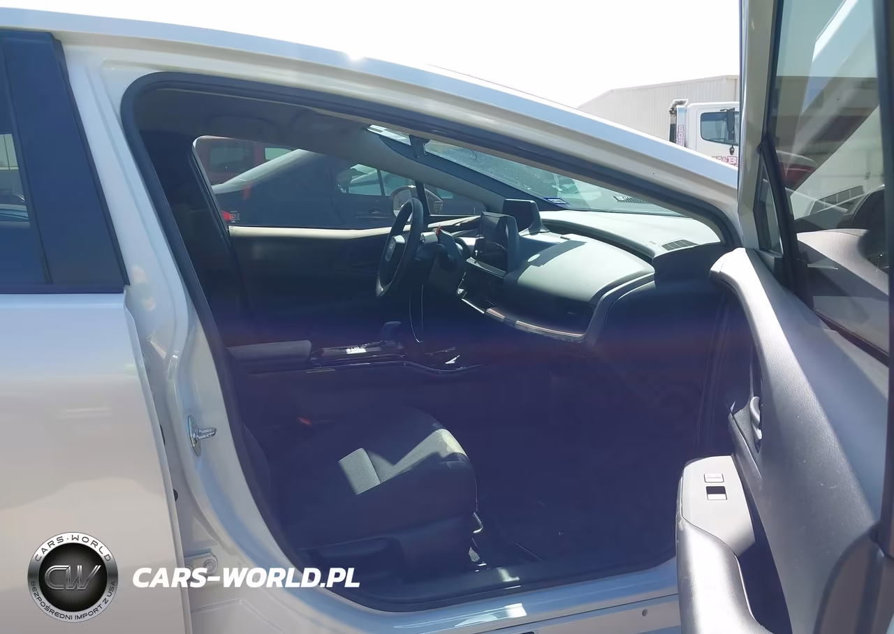 2023 Toyota Prius Prime Se VIN:JTDACACU8P3005813 - 5