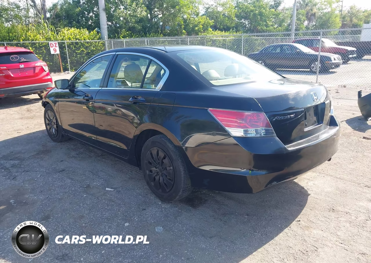 2010 Honda Accord 2.4 Lx VIN:1HGCP2F36AA176831 - 3