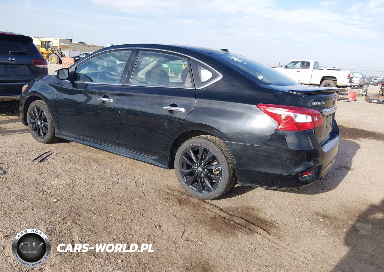 2017 Nissan Sentra Sr Turbo VIN:3N1CB7AP6HY372541 - 3