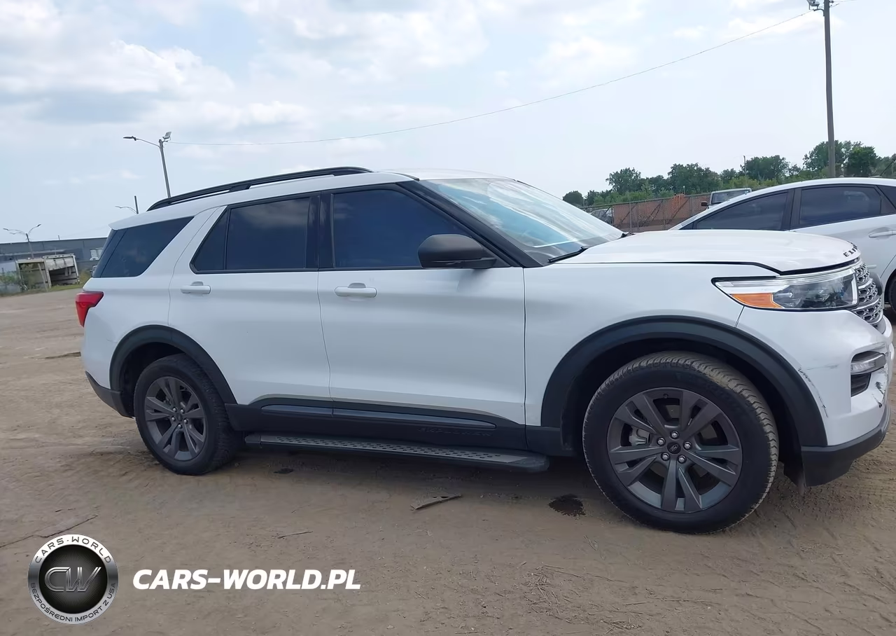 2021 Ford Explorer Xlt VIN:1FMSK8DH4MGC38394 - 13