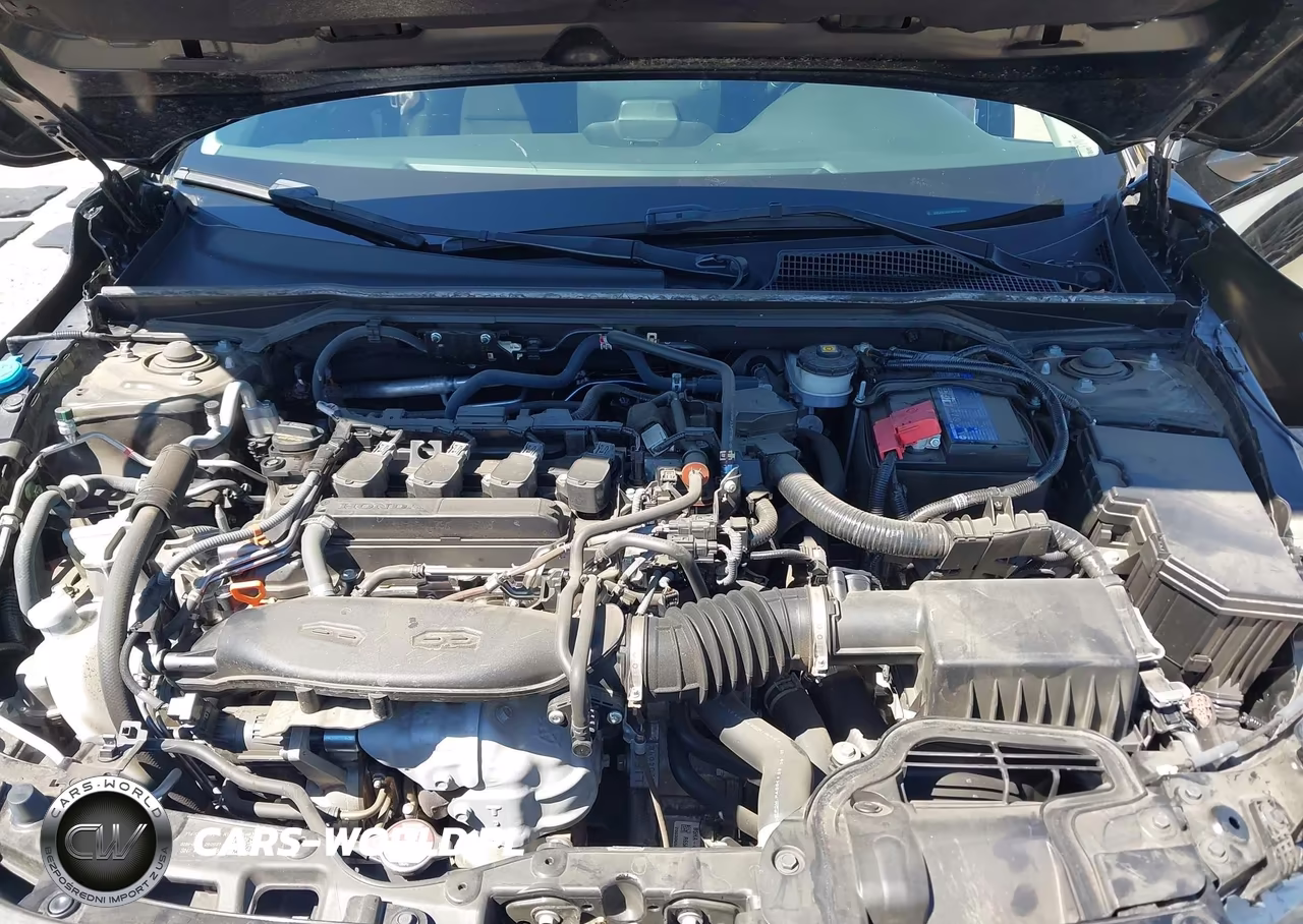 2024 Honda Civic Touring VIN:2HGFE1F97RH323821 - 10
