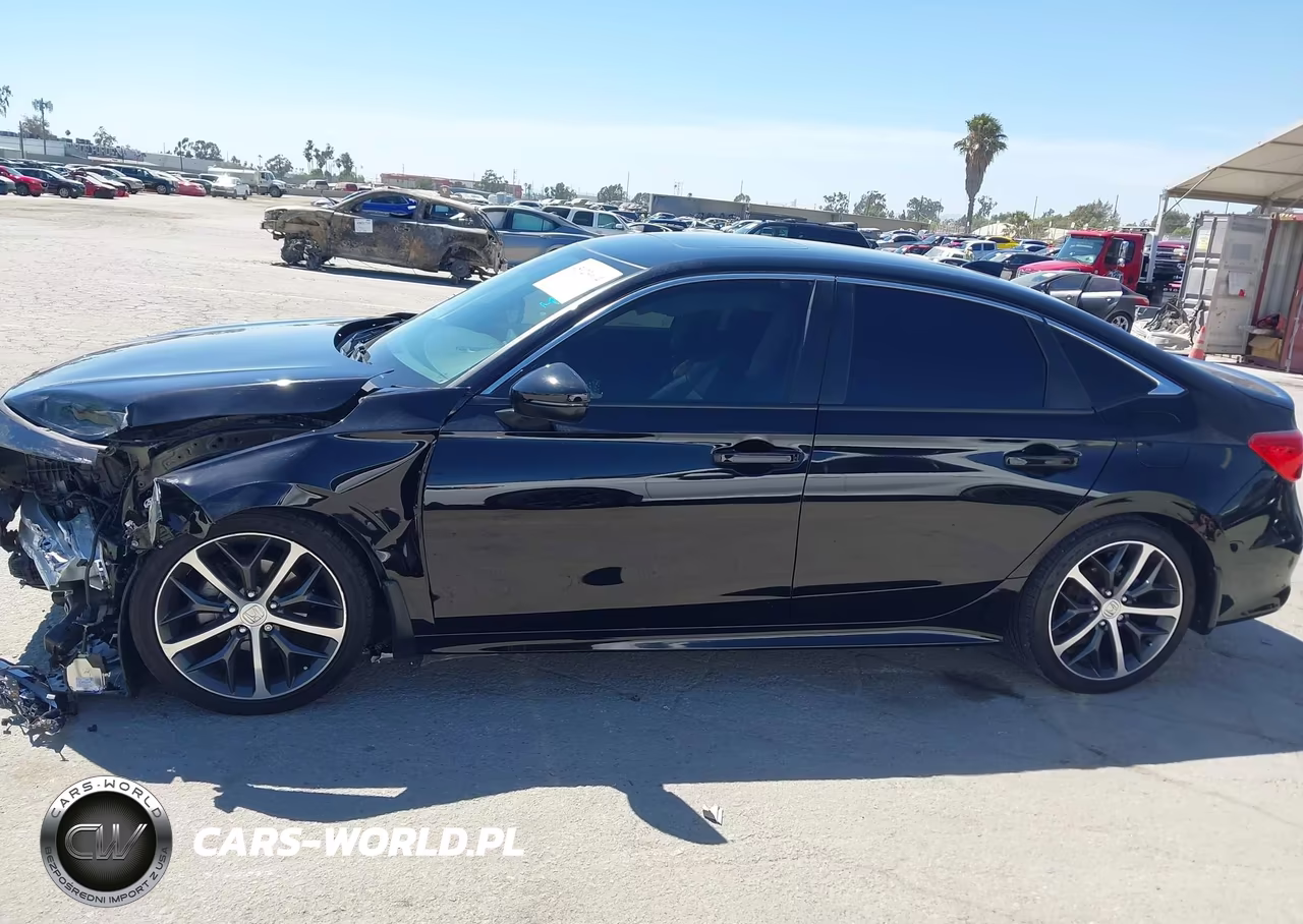 2024 Honda Civic Touring VIN:2HGFE1F97RH323821 - 15