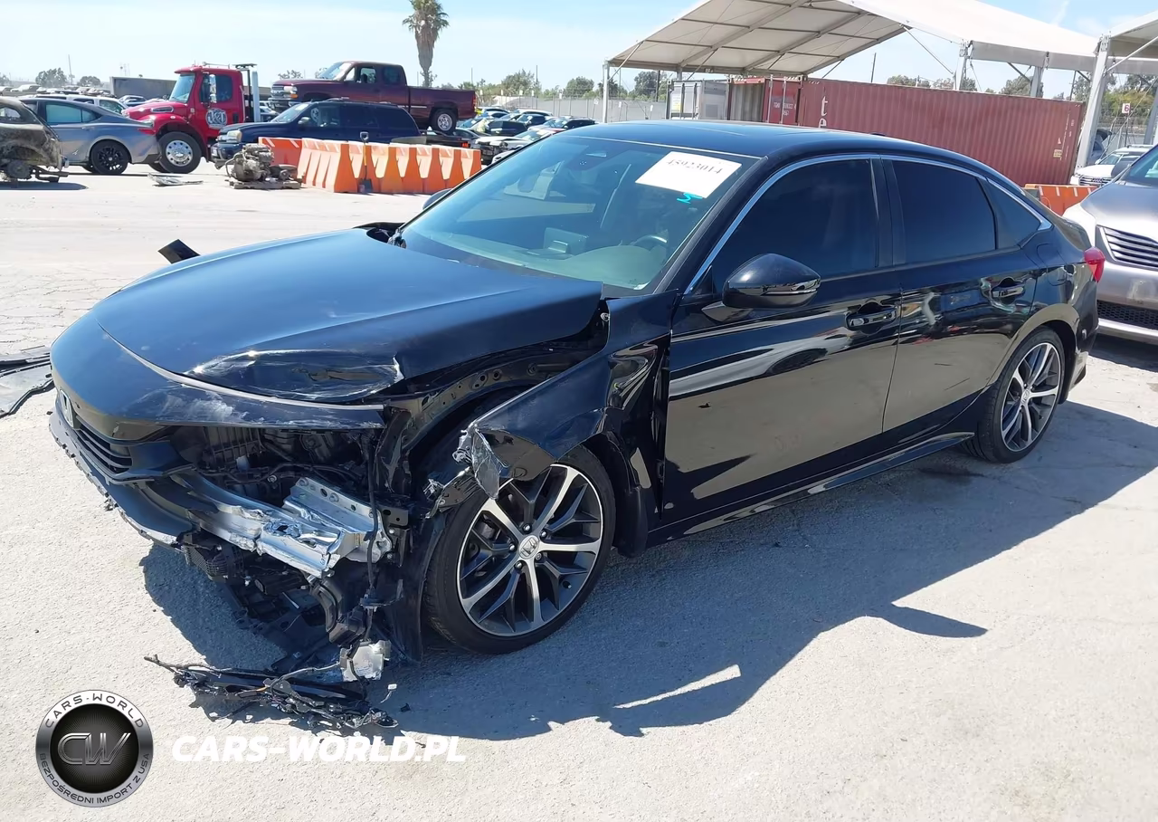 2024 Honda Civic Touring VIN:2HGFE1F97RH323821 - 2