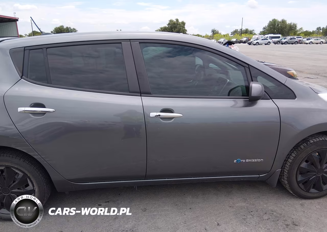 2017 Nissan Leaf S VIN:1N4BZ0CP1HC300699 - 13