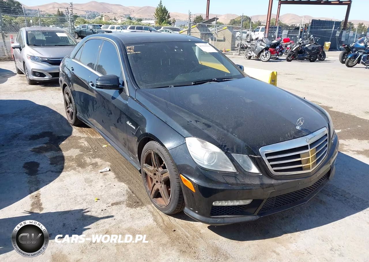 2010 Mercedes-Benz E 63 Amg – zdjęcie 1 z 16