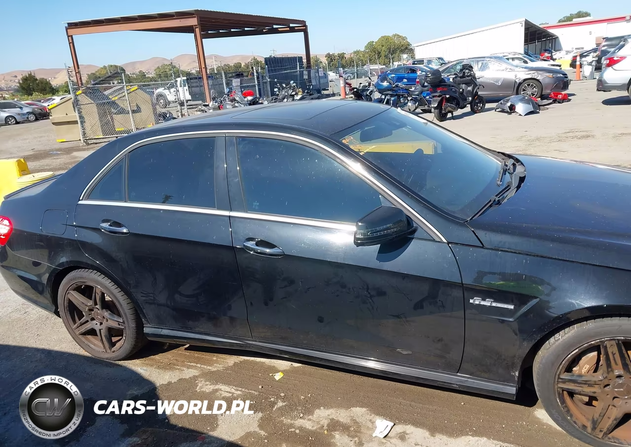 2010 Mercedes-Benz E 63 Amg VIN:WDDHF7HB7AA123358 - 13