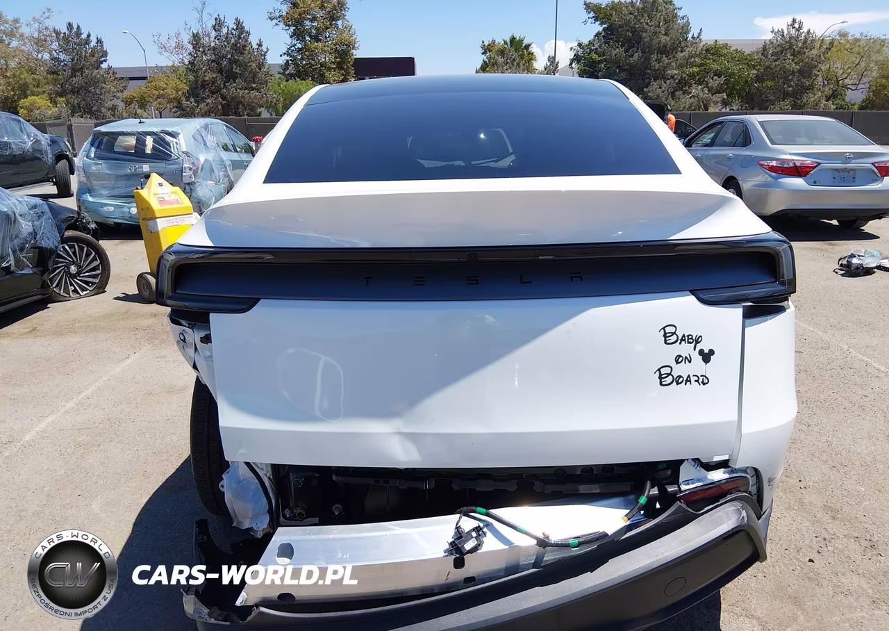 2026 Tesla Model Y Premium-Rear-Wheel Drive VIN:7SAYGDED5TF547324 - 12