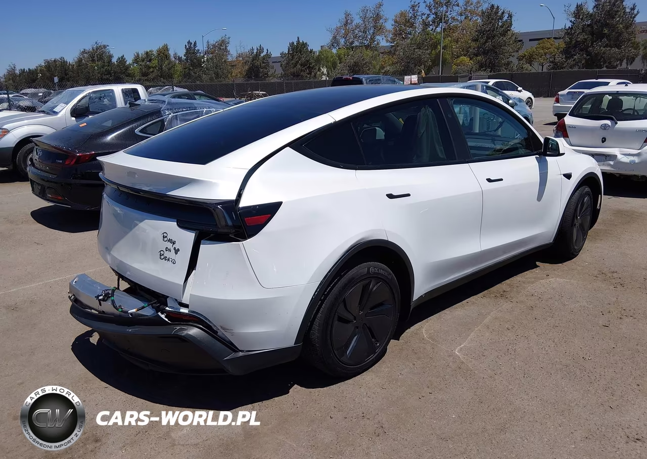 2026 Tesla Model Y Premium-Rear-Wheel Drive VIN:7SAYGDED5TF547324 - 4