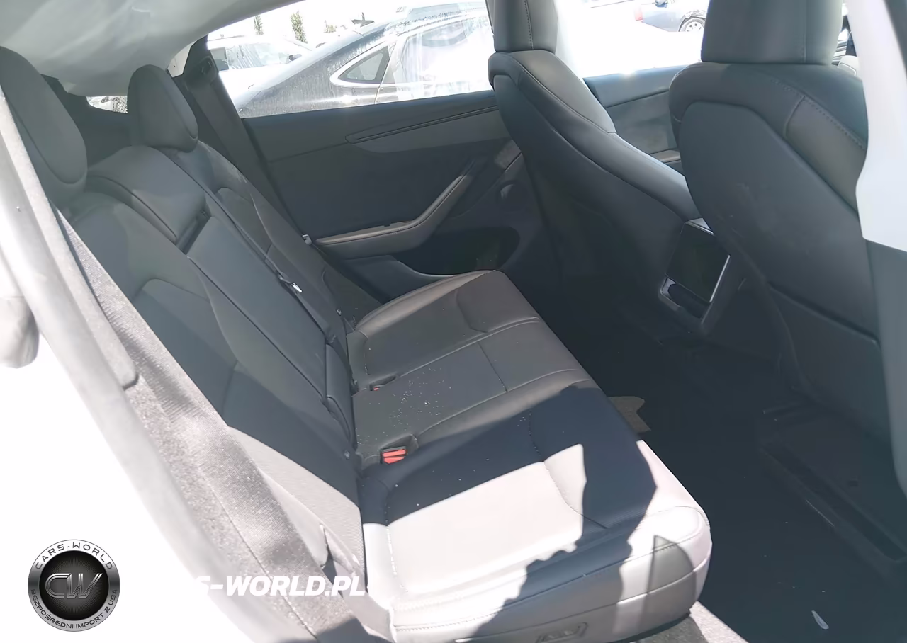 2026 Tesla Model Y Premium-Rear-Wheel Drive VIN:7SAYGDED5TF547324 - 8