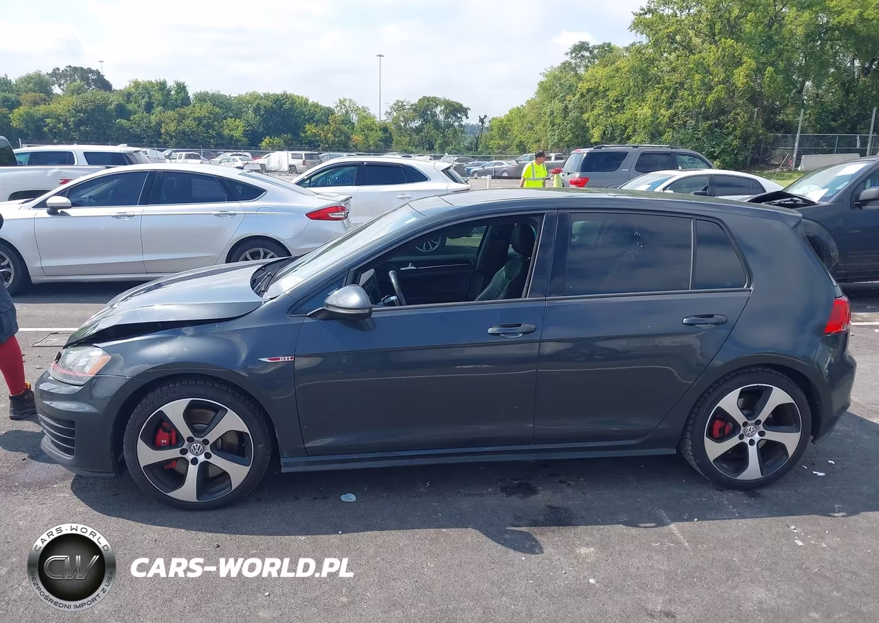 2016 Volkswagen Golf Gti Se W-Performance Package 4-Door VIN:3VW547AU0GM052186 - 14