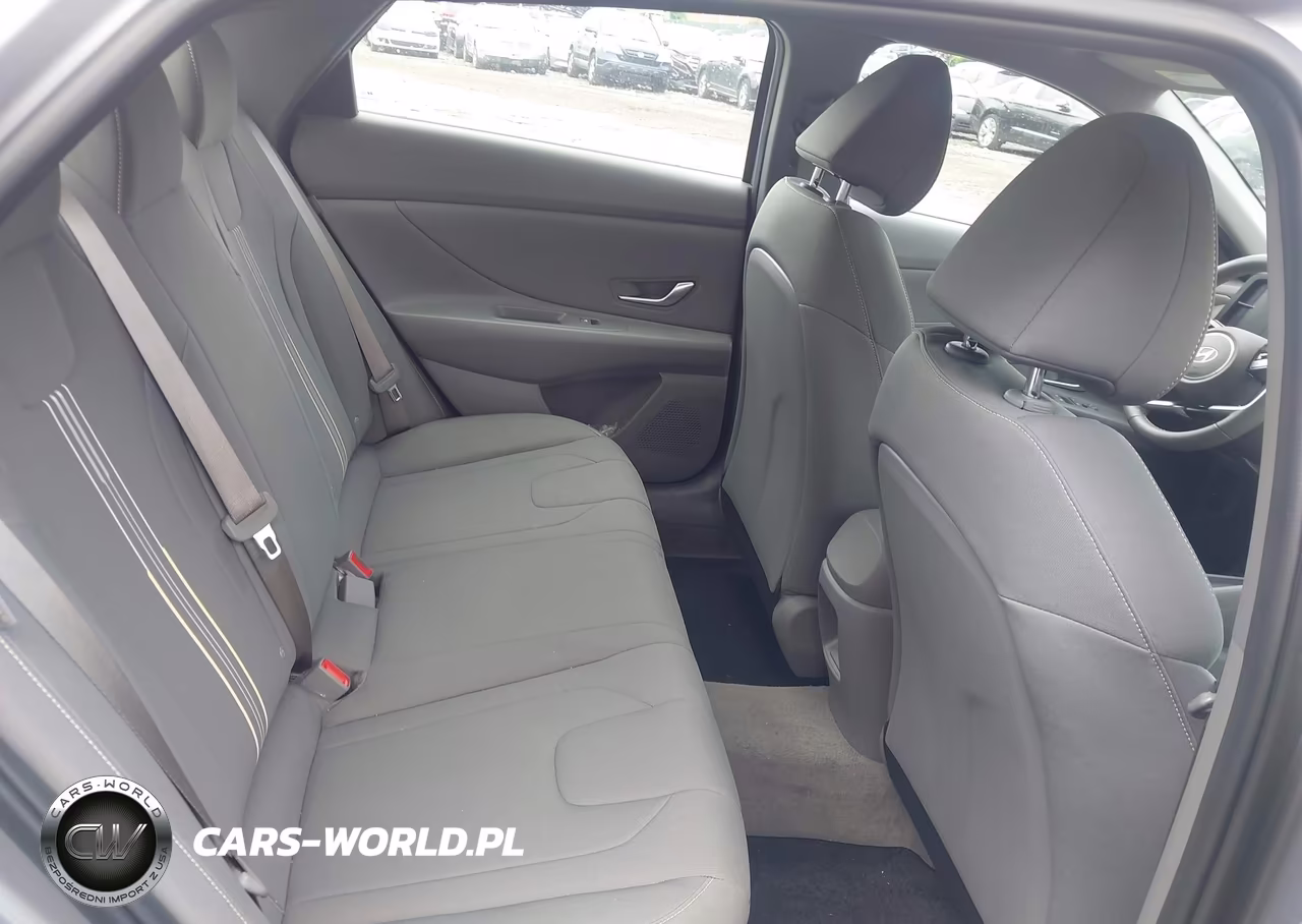 2025 Hyundai Elantra Sel Sport VIN:KMHLM4DG2SU083163 - 8
