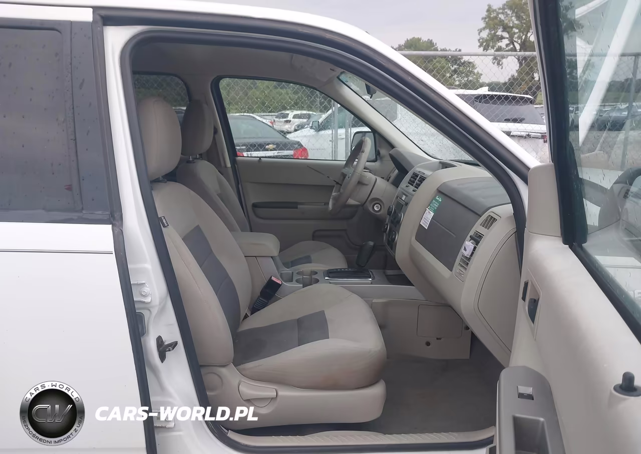 2008 Ford Escape Xlt VIN:1FMCU931X8KD65355 - 5