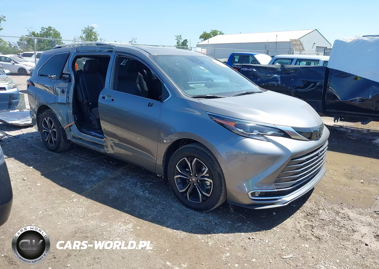 2026 Toyota Sienna Platinum