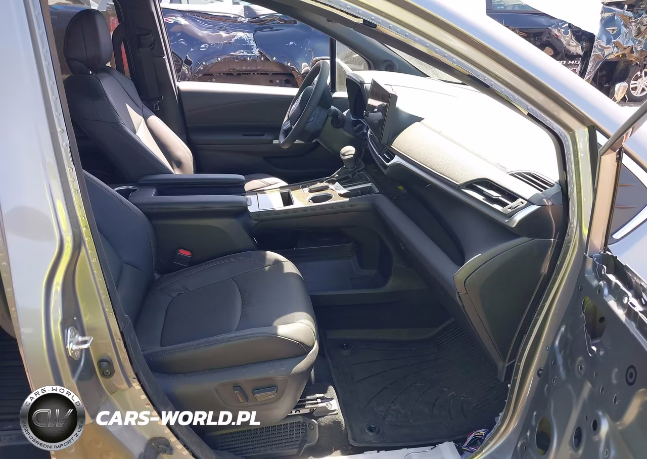 2026 Toyota Sienna Platinum VIN:5TDESKFC5TS266967 - 5