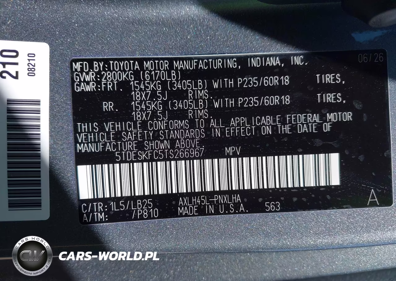2026 Toyota Sienna Platinum VIN:5TDESKFC5TS266967 - 9